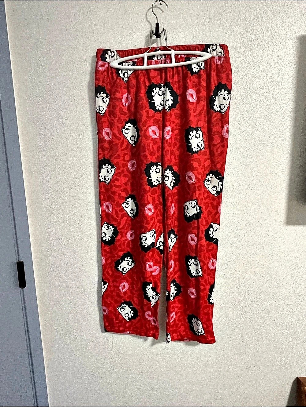 Betty Boop flannel printed pants  Red Size Medium